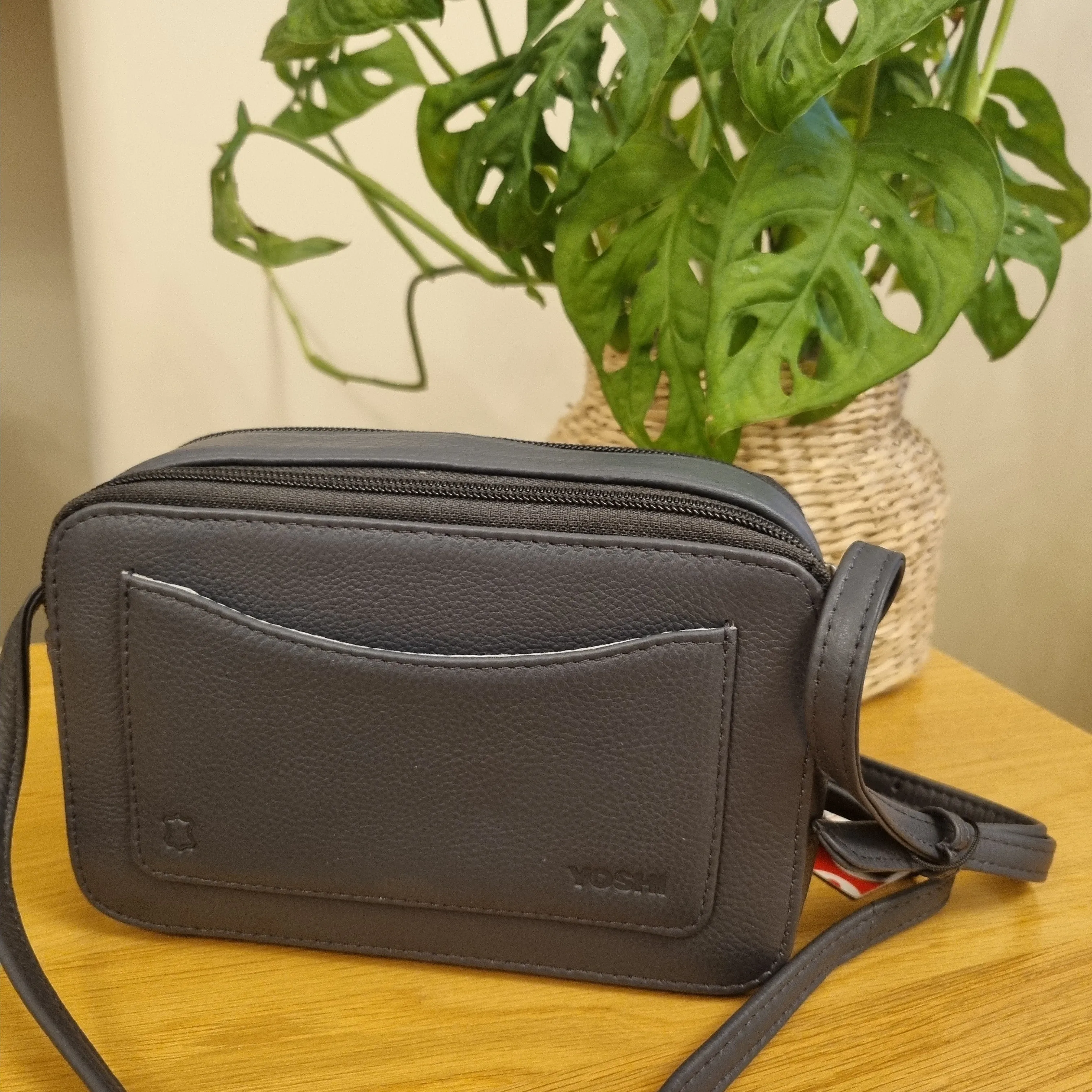 Yoshi YB226 Jane Austen Bookworm Cross Body Bag
